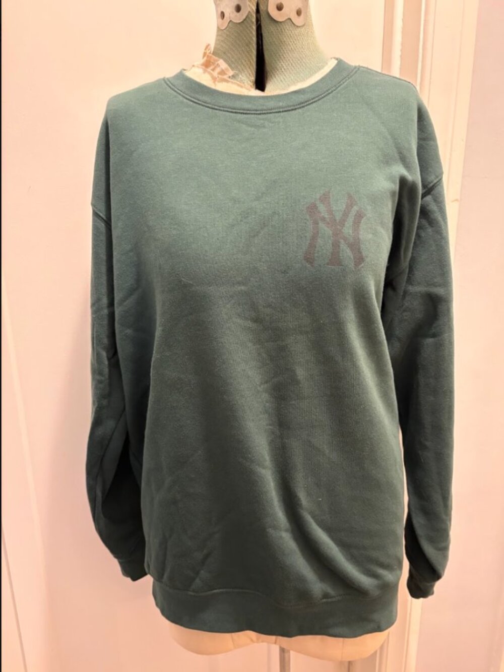 MLB NY Yankees Dark Forest Green Fleece Crewneck Pullover Sweatshirt L